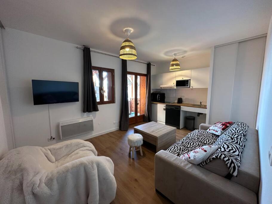 Superbe T2 Au Pied Des Pistes Apartment Guillaumes Bagian luar foto