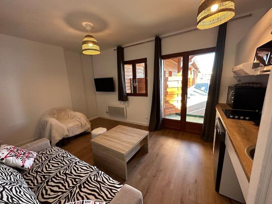 Superbe T2 Au Pied Des Pistes Apartment Guillaumes Bagian luar foto